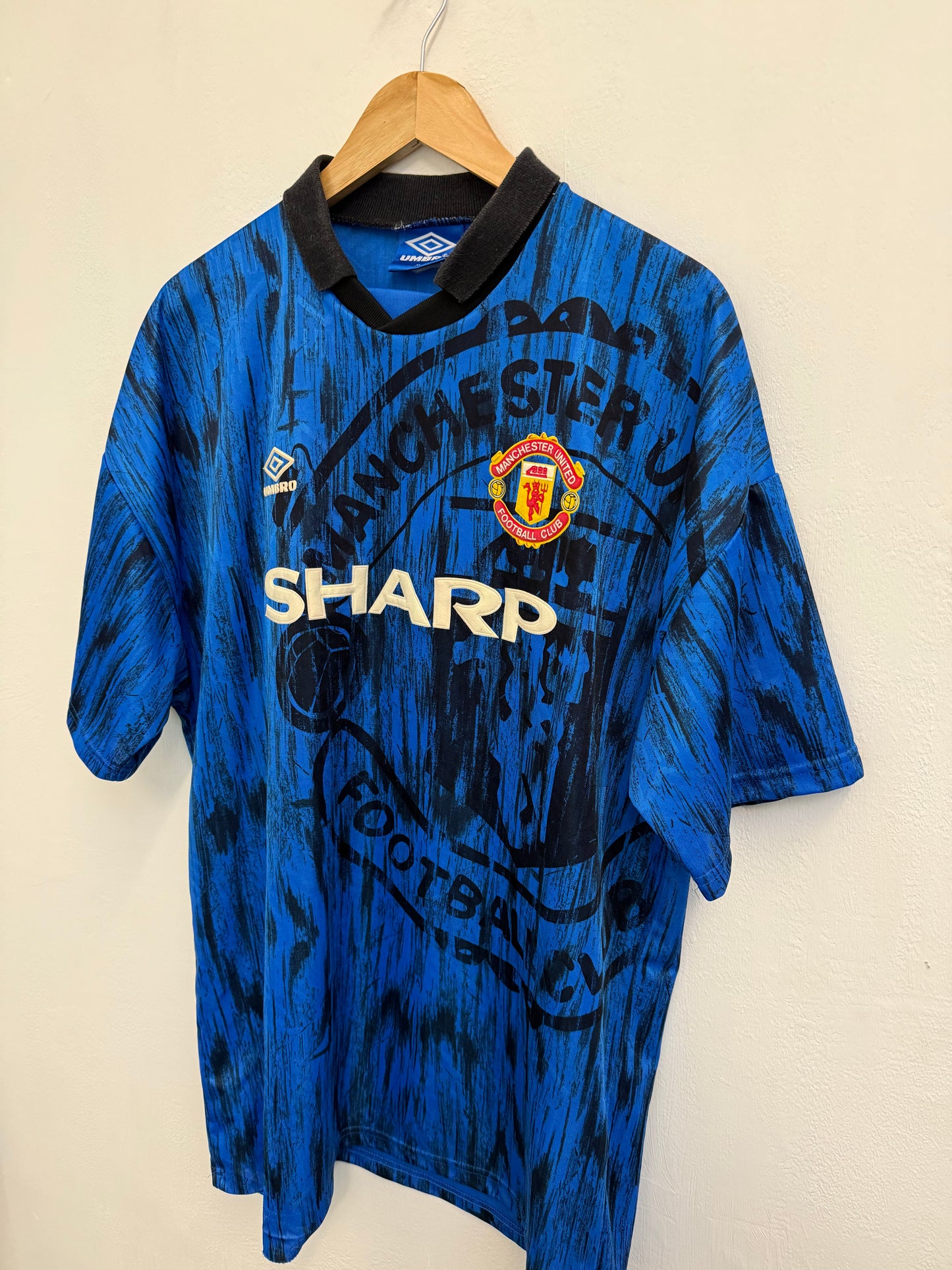 Manchester United 92/93 Away Shirt